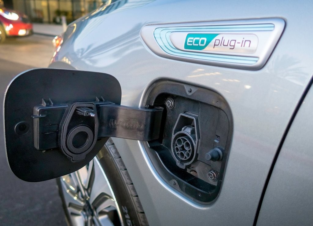 KIA OPTIMA COM VERSÕES HÍBRIDA E HÍBRIDA PLUG-IN EM CHICAGO, foto 15