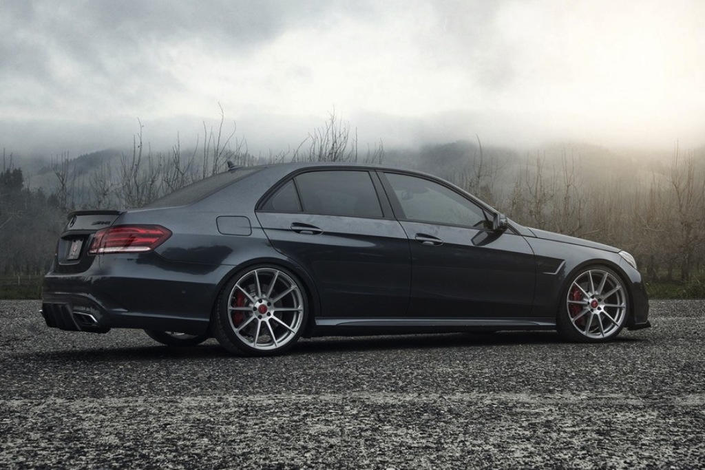 VORSTEINER APRESENTA SEU PROGRAMA PARA O MERCEDES-AMG E 63, foto 3