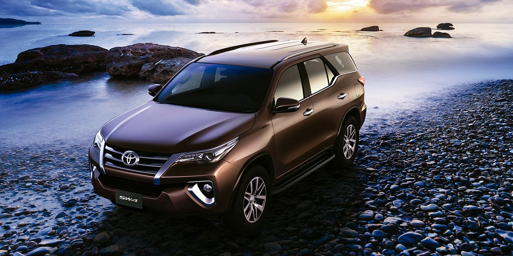 TOYOTA APRESENTA A NOVA GERAÇÃO DO SW4 AO MERCADO BRASILEIRO, foto 3