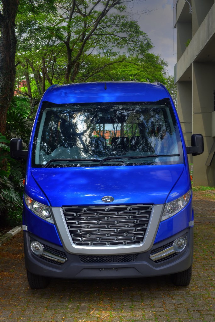VOLARE ANTECIPA NOVO CONCEITO DE VEÍCULO COMPACTO PARA O TRANSPORTE DE PASSAGEIROS, foto 2