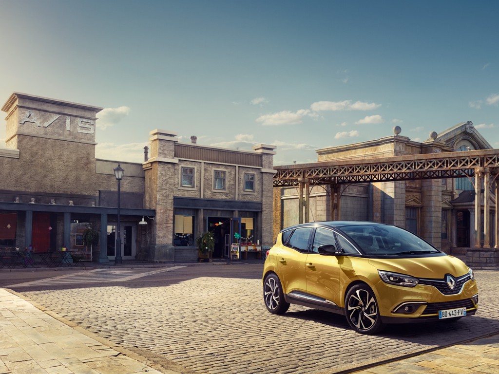RENAULT REVELA AS PRIMEIRAS IMAGENS DO NOVO SCENIC, foto 2