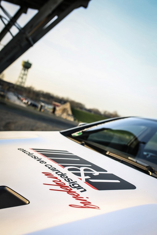 MERCEDES-BENZ CLS 500 BLACK EDITION STEALTH: PARA AQUELES QUE GOSTAM DE APARECER, foto 12