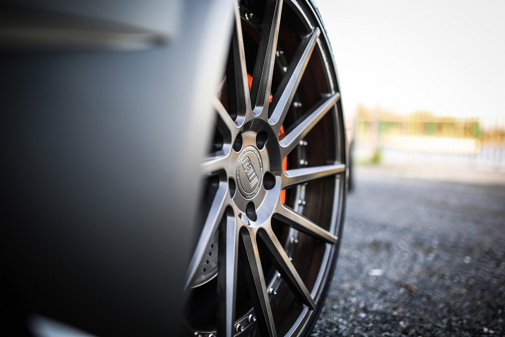 MERCEDES-BENZ CLS 500 BLACK EDITION STEALTH: PARA AQUELES QUE GOSTAM DE APARECER, foto 13