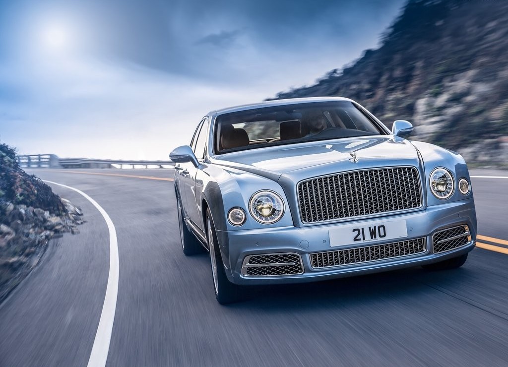 BENTLEY RENOVA A LINHA DO MULSANNE, foto 1