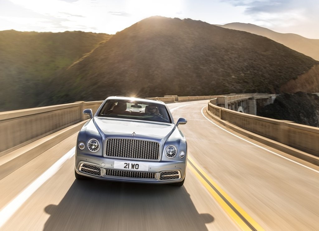 BENTLEY RENOVA A LINHA DO MULSANNE, foto 7