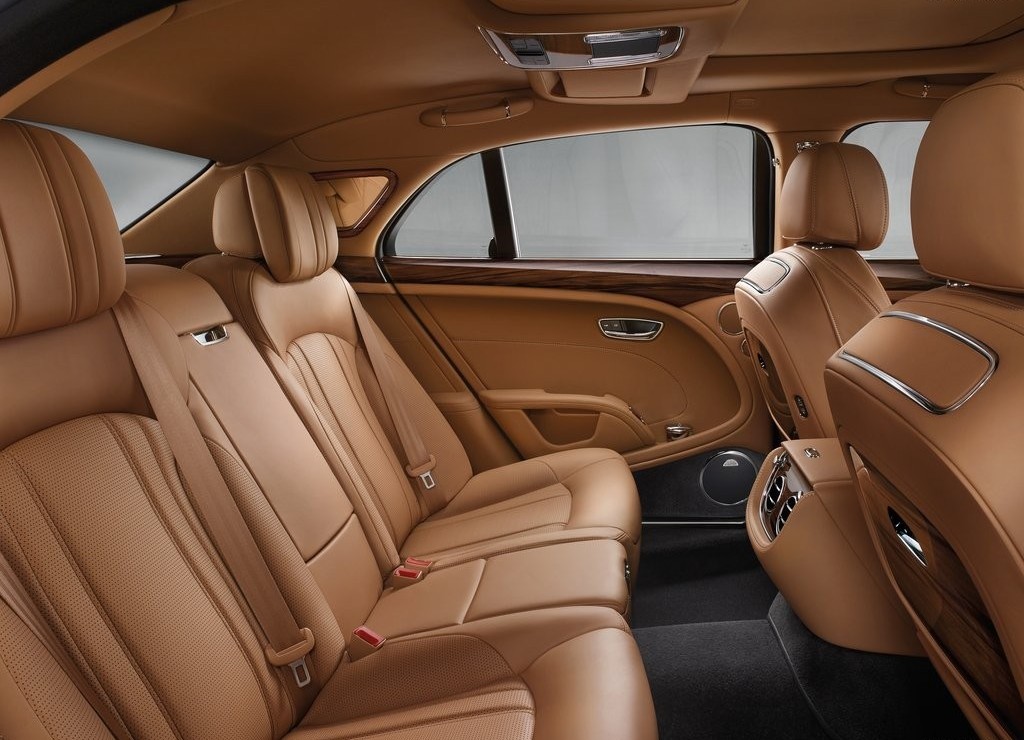 BENTLEY RENOVA A LINHA DO MULSANNE, foto 9