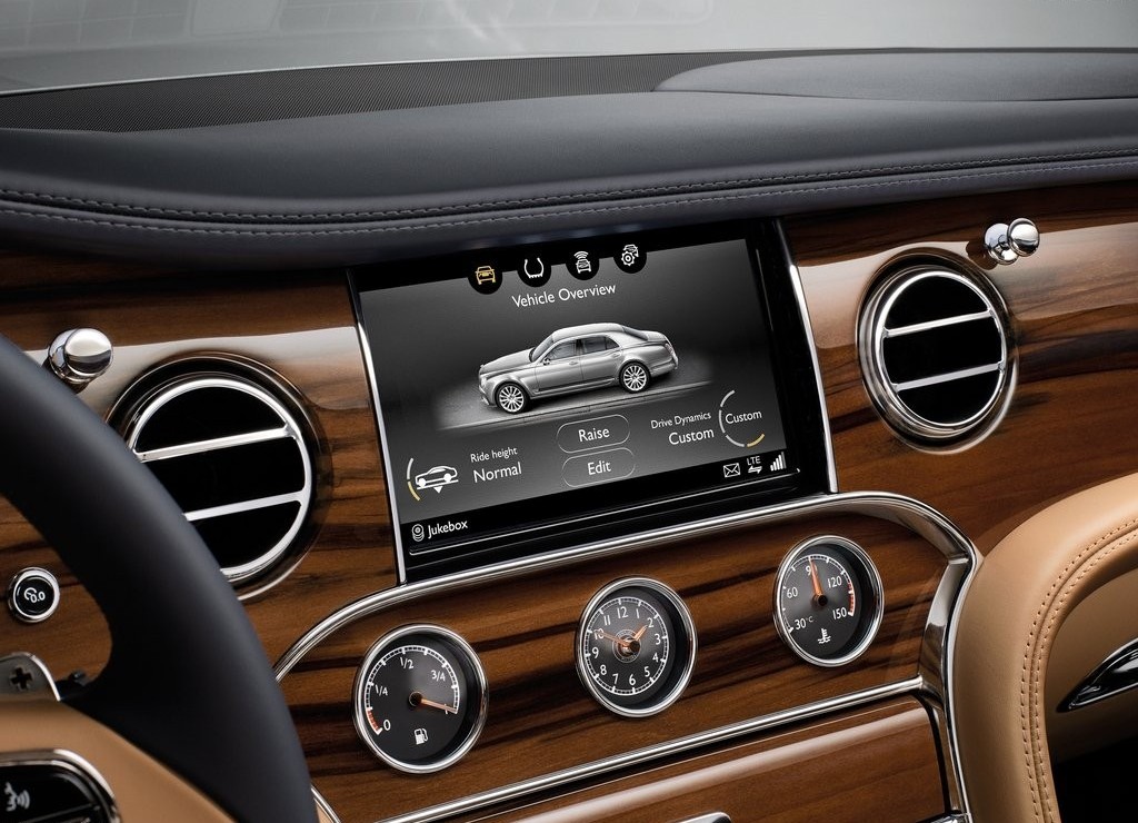 BENTLEY RENOVA A LINHA DO MULSANNE, foto 10