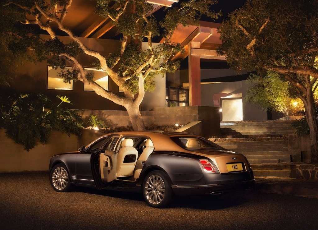 BENTLEY RENOVA A LINHA DO MULSANNE, foto 16