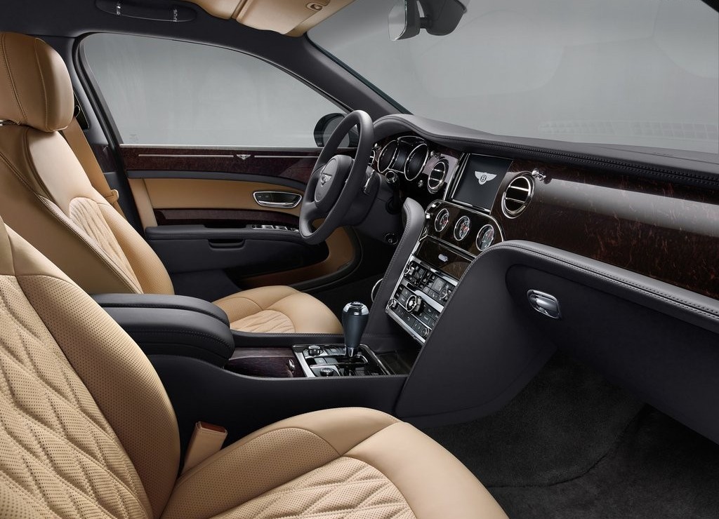 BENTLEY RENOVA A LINHA DO MULSANNE, foto 18
