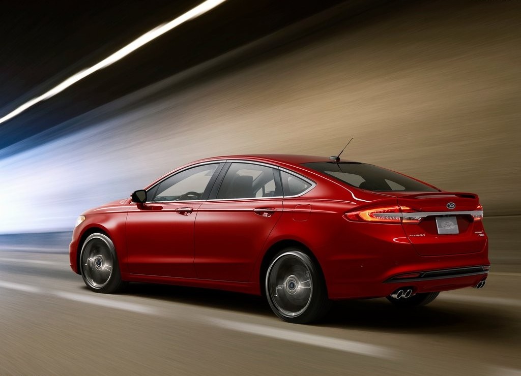 FORD VAI LANÇAR NOS EUA O NOVO FUSION SPORT DE 330 CV COM AVANÇADO SISTEMA QUE DETECTA BURACOS NA PISTA, foto 2