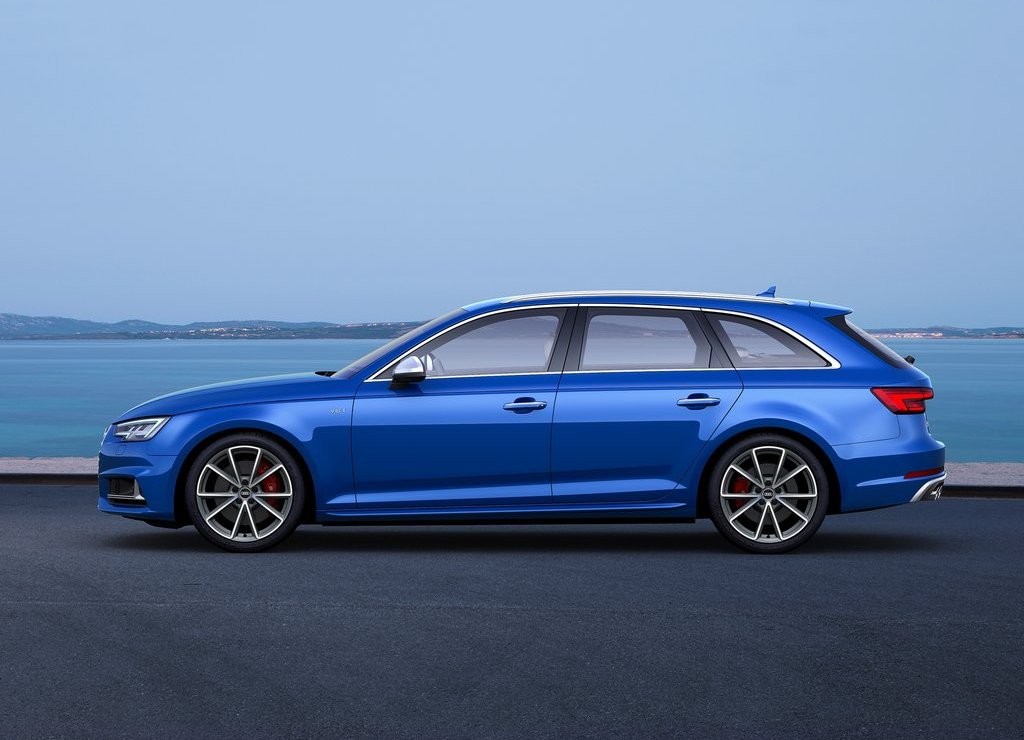 AUDI REVELA O S4 AVANT, foto 7