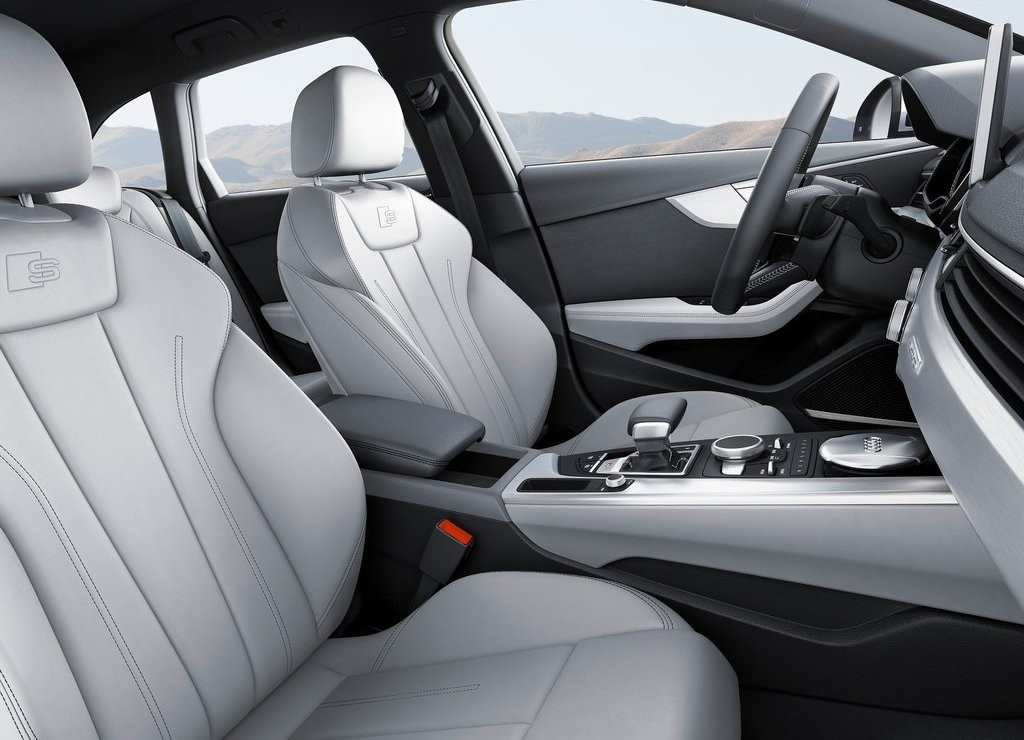 AUDI REVELA O S4 AVANT, foto 18