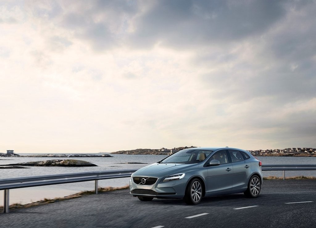 VOLVO APRESENTA O V40 ATUALIZADO, foto 4