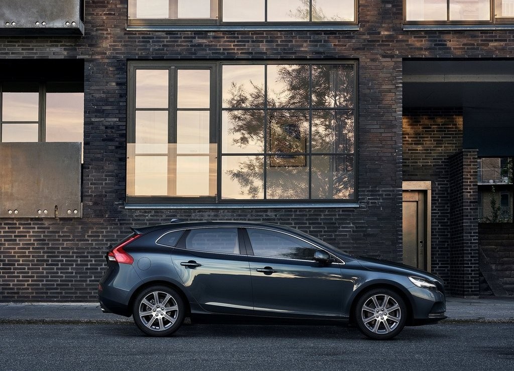 VOLVO APRESENTA O V40 ATUALIZADO, foto 8