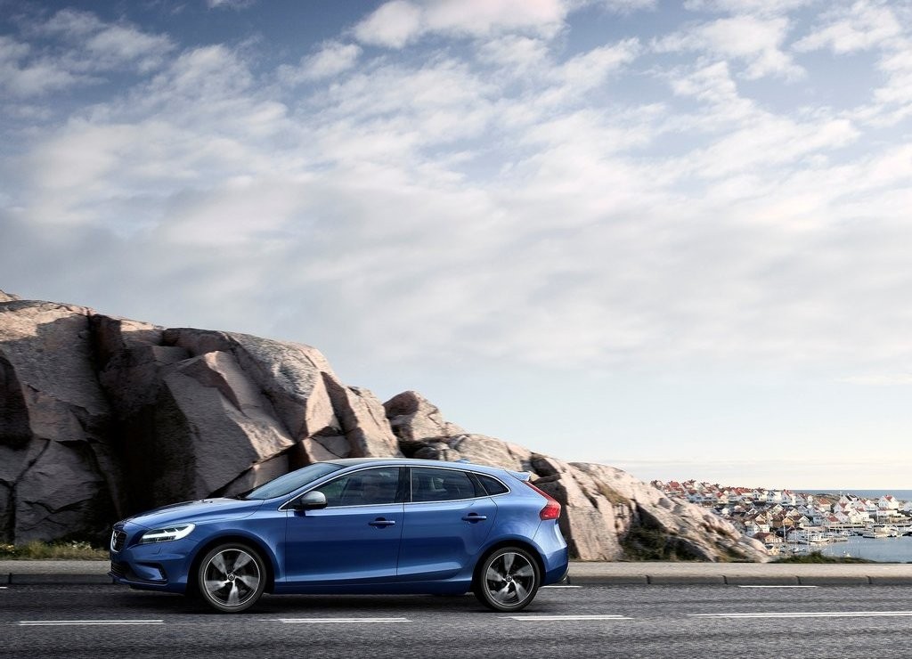 VOLVO APRESENTA O V40 ATUALIZADO, foto 10