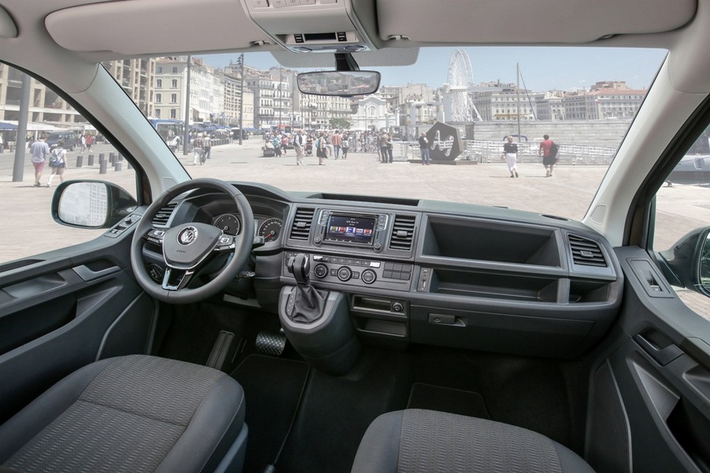 VOLKSWAGEN CARAVELLE T6: TRANSPORTE DE PASSAGEIROS COM LUXO E CONFORTO, foto 6