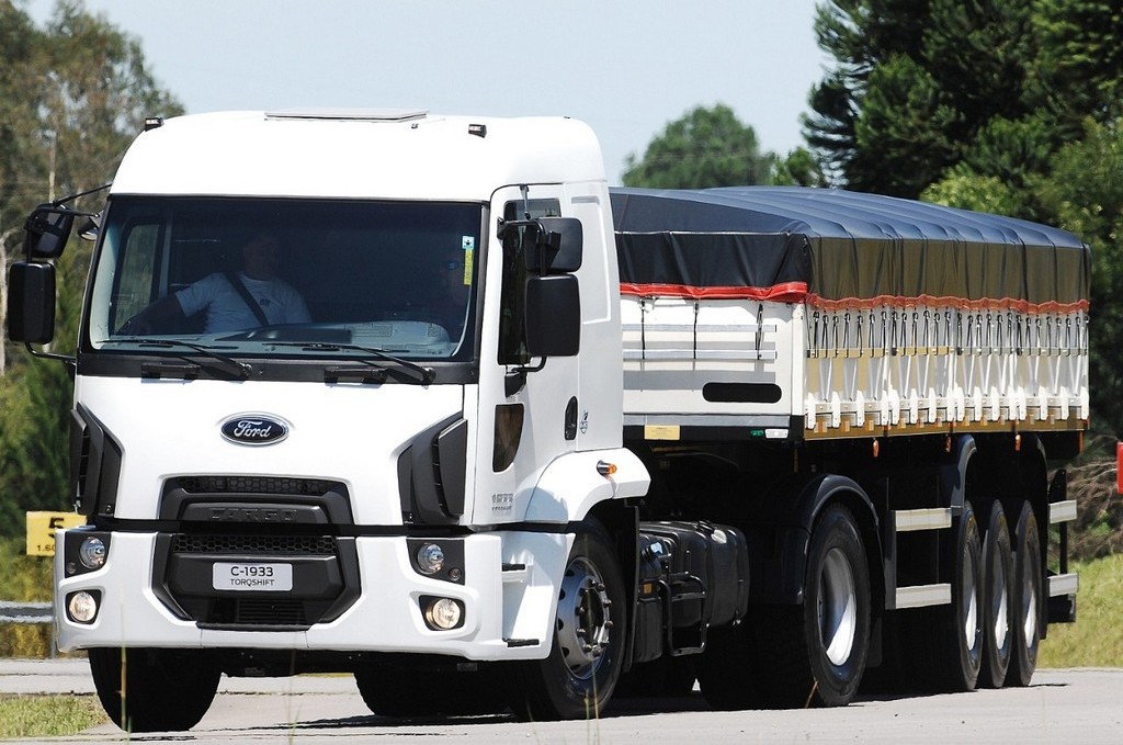 FORD LANÇA NO BRASIL SEIS NOVOS CAMINHÕES DA LINHA 2017 DE MÉDIOS E PESADOS COM TRANSMISSÃO AUTOMATIZADA DE ÚLTIMA GERAÇÃO, foto 3