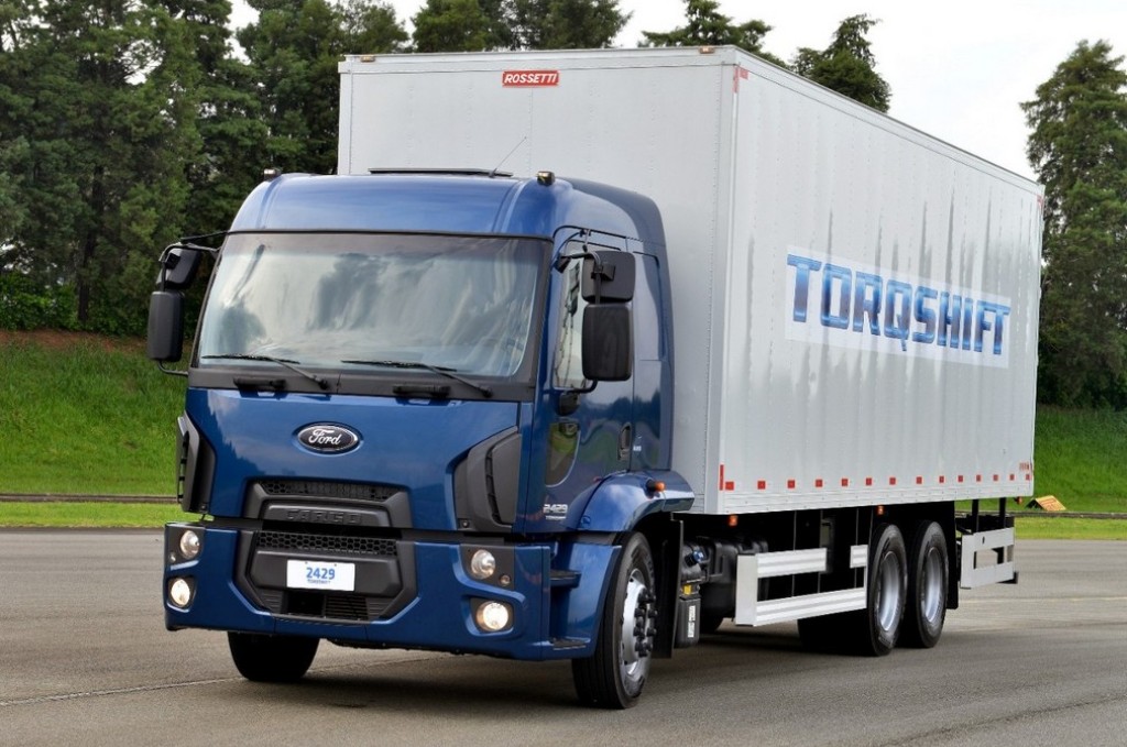 FORD LANÇA NO BRASIL SEIS NOVOS CAMINHÕES DA LINHA 2017 DE MÉDIOS E PESADOS COM TRANSMISSÃO AUTOMATIZADA DE ÚLTIMA GERAÇÃO, foto 4