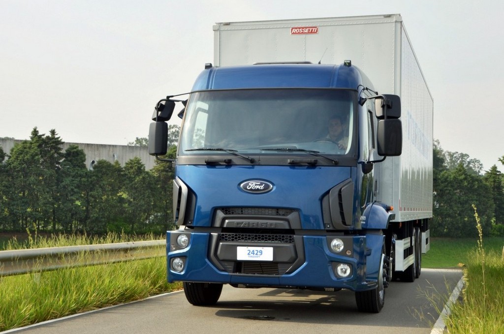 FORD LANÇA NO BRASIL SEIS NOVOS CAMINHÕES DA LINHA 2017 DE MÉDIOS E PESADOS COM TRANSMISSÃO AUTOMATIZADA DE ÚLTIMA GERAÇÃO, foto 5