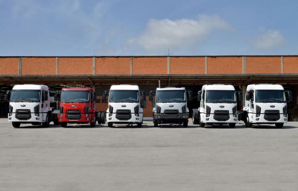 FORD LANÇA NO BRASIL SEIS NOVOS CAMINHÕES DA LINHA 2017 DE MÉDIOS E PESADOS COM TRANSMISSÃO AUTOMATIZADA DE ÚLTIMA GERAÇÃO, foto 12