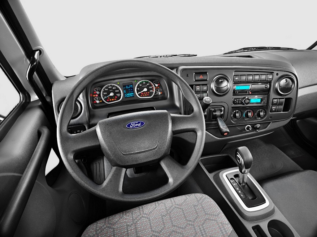FORD LANÇA NO BRASIL SEIS NOVOS CAMINHÕES DA LINHA 2017 DE MÉDIOS E PESADOS COM TRANSMISSÃO AUTOMATIZADA DE ÚLTIMA GERAÇÃO, foto 15