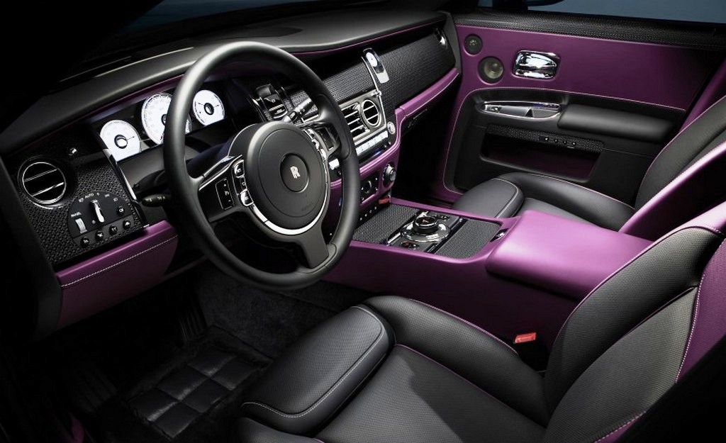 ROLLS-ROYCE APRESENTA A EDIÇÃO ESPECIAL BLACK BADGE PARA OS MODELOS GHOST E WRAITH, foto 6
