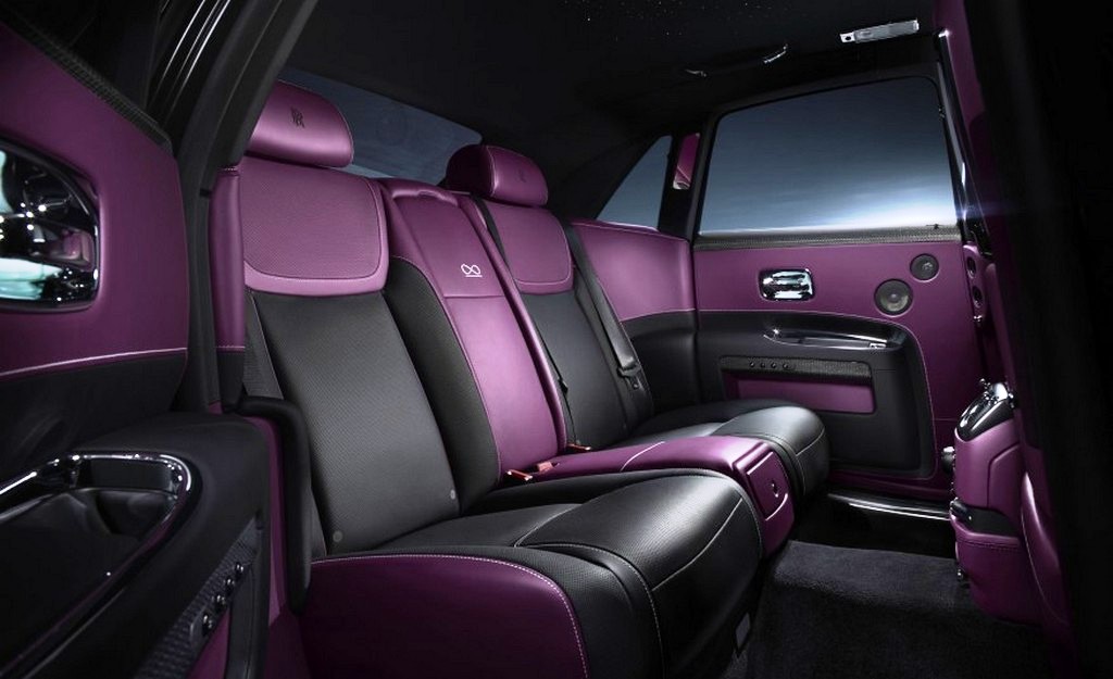 ROLLS-ROYCE APRESENTA A EDIÇÃO ESPECIAL BLACK BADGE PARA OS MODELOS GHOST E WRAITH, foto 7