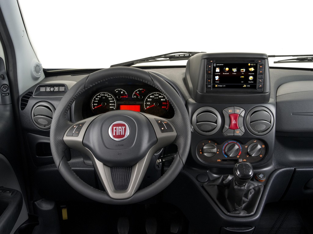 FIAT LANÇA A SÉRIE ESPECIAL ADVENTURE EXTREME PARA TODA A LINHA ADVENTURE, foto 2