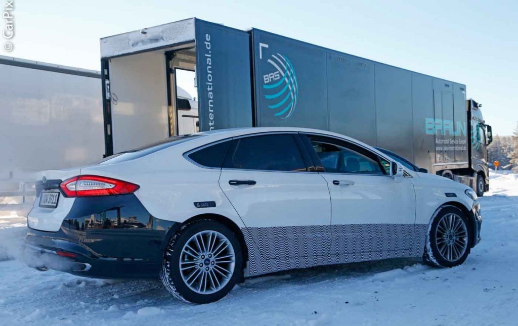 FACELIFT DO MONDEO SERÁ MOSTRADO EM PARIS, foto 3
