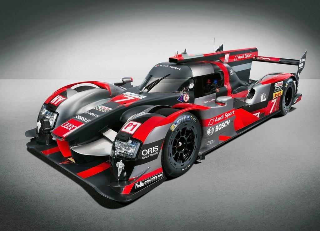 AUDI APRESENTA O NOVO R18 DE COMPETIÇÃO NA CONFIGURAÇÃO FINAL, foto 4
