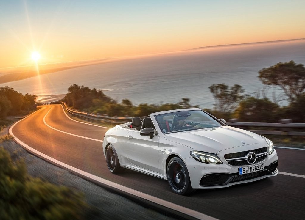 MERCEDES-AMG C 63 CABRIOLET ESTREIA EM NEW YORK, foto 1
