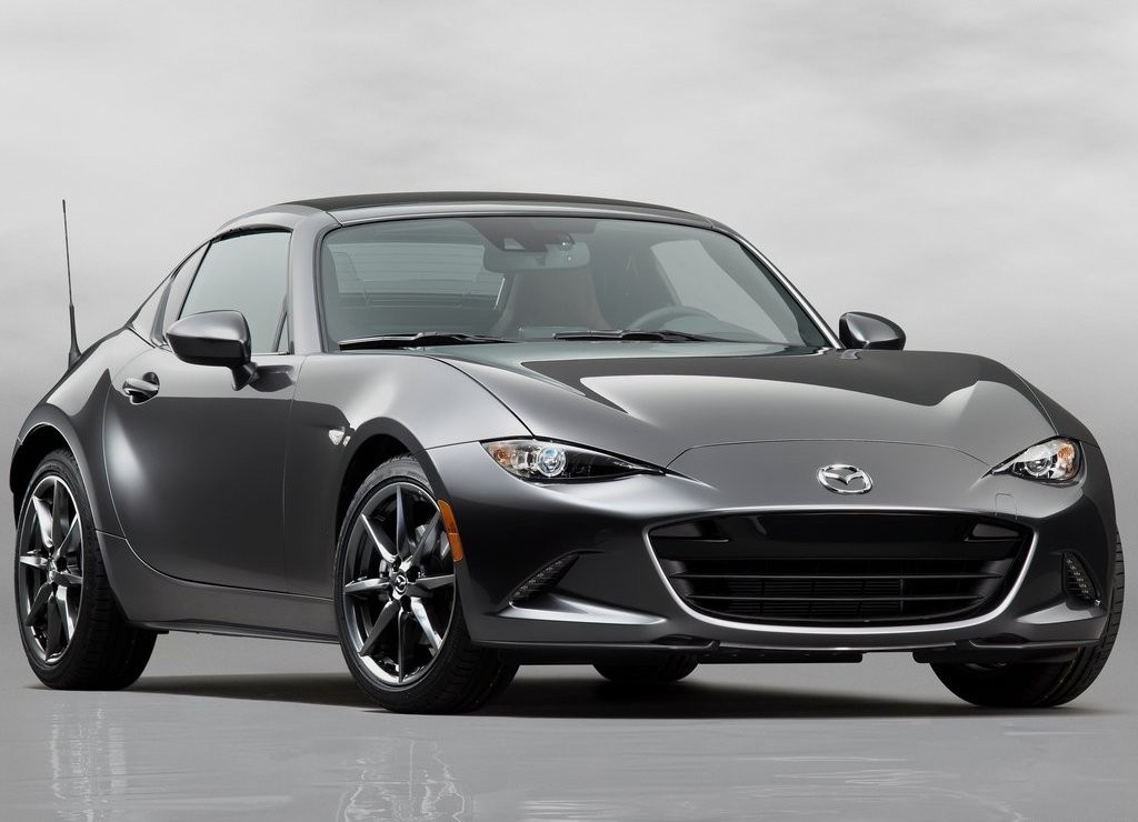 MAZDA APRESENTA O MX-5 RF EM NEW YORK, foto 2