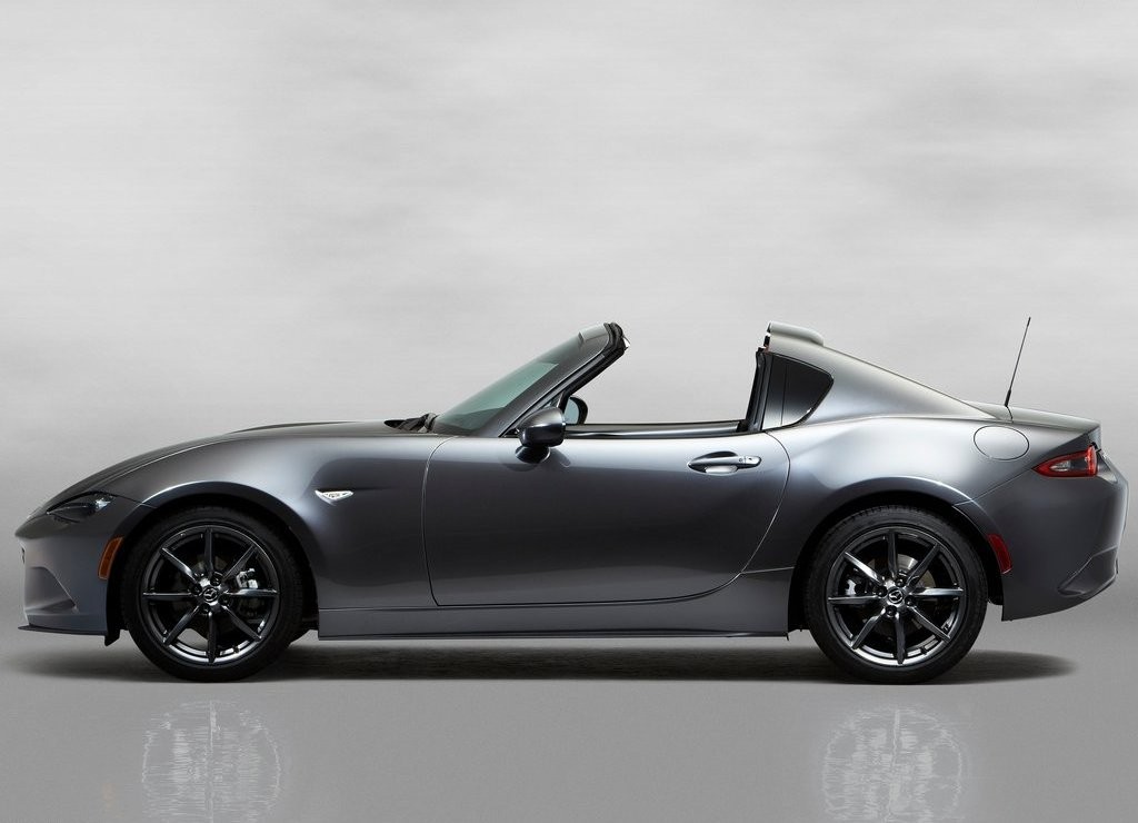 MAZDA APRESENTA O MX-5 RF EM NEW YORK, foto 3