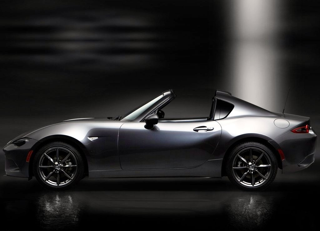 MAZDA APRESENTA O MX-5 RF EM NEW YORK, foto 13