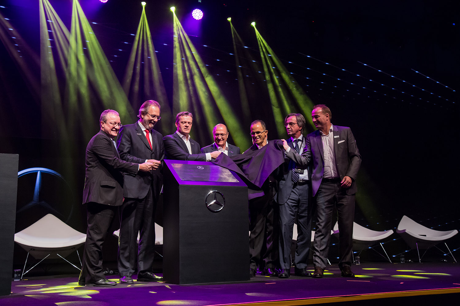 MERCEDES-BENZ DÁ INÍCIO À PRODUÇÃO DE AUTOMÓVEIS NO BRASIL, foto 4