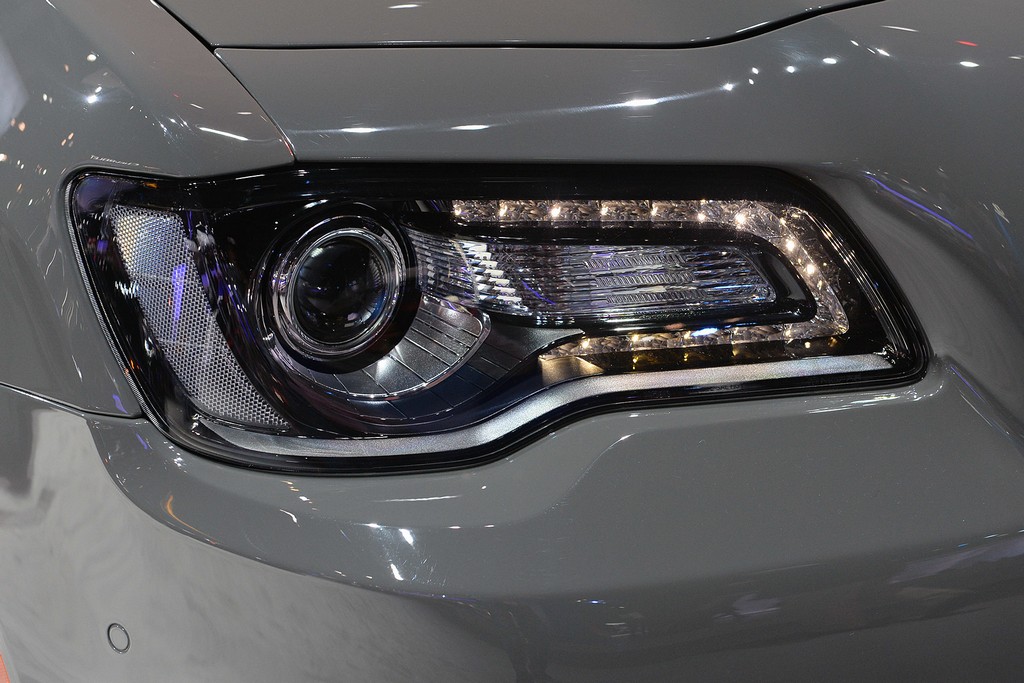CHRYSLER APRESENTA EM NEW YORK O PACOTE SPORT PARA O 300S, foto 12