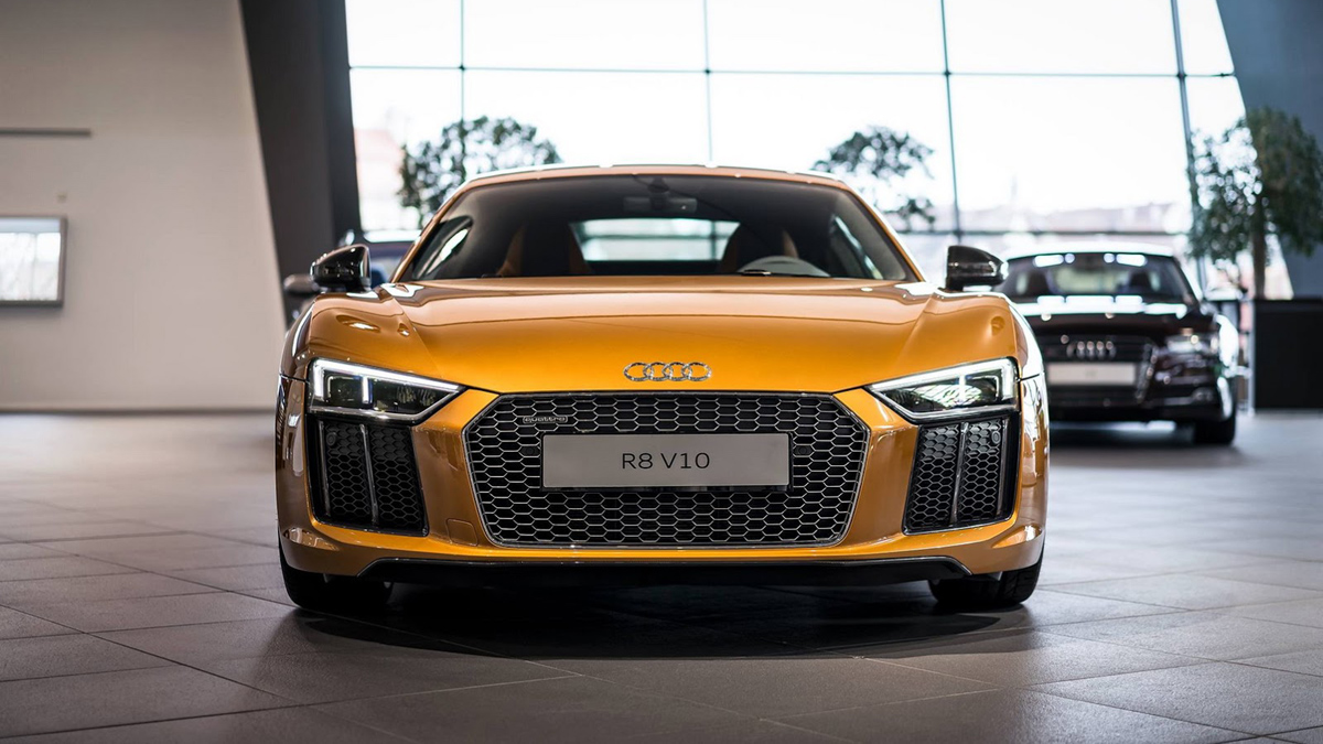 UM AUDI R8 V10 PLUS PREPARADO PELA AUDI EXCLUSIVE, foto 3