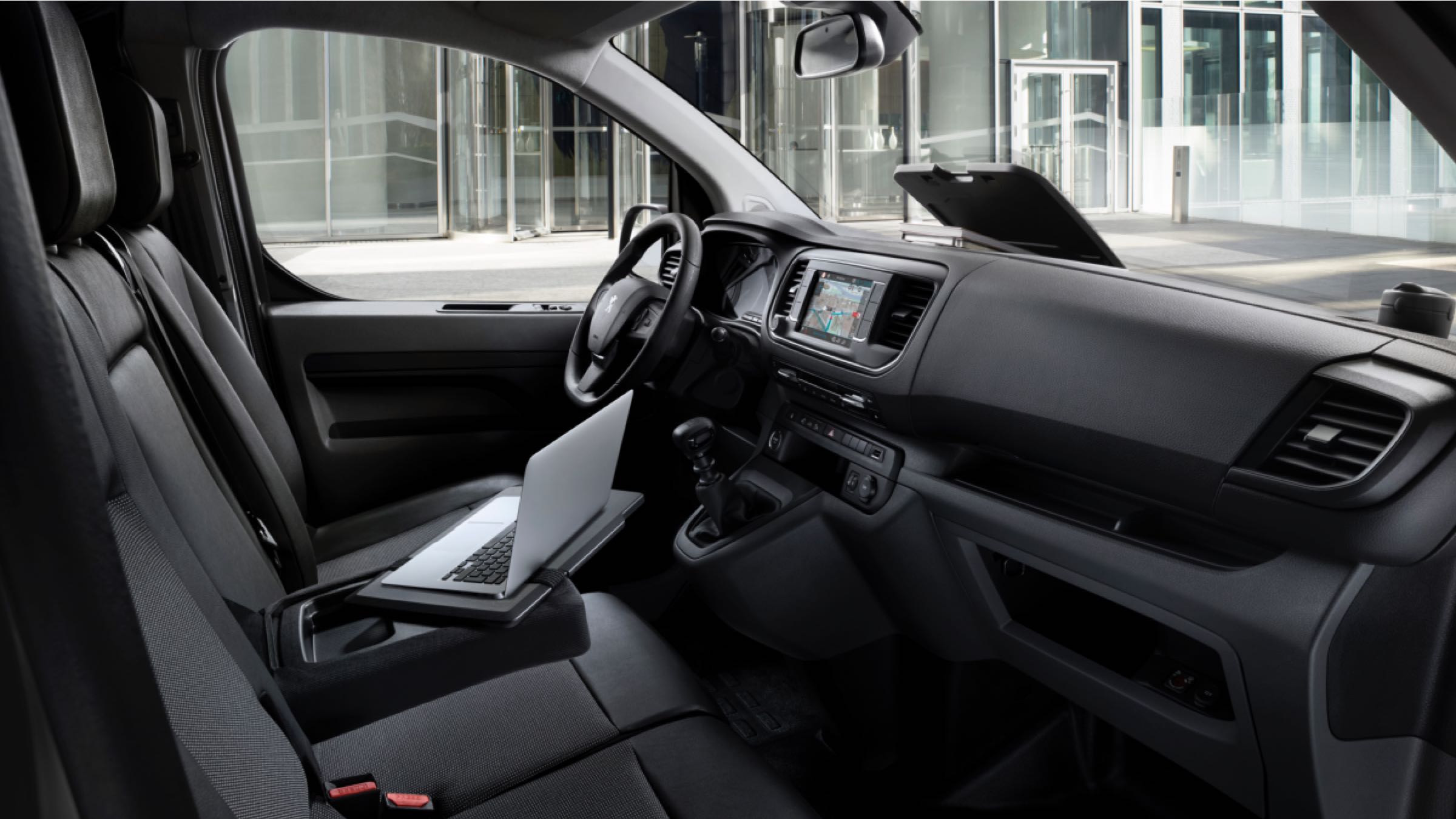 PSA APRESENTA NA FRANÇA OS NOVOS PEUGEOT EXPERT E CITROËN JUMPY, foto 13