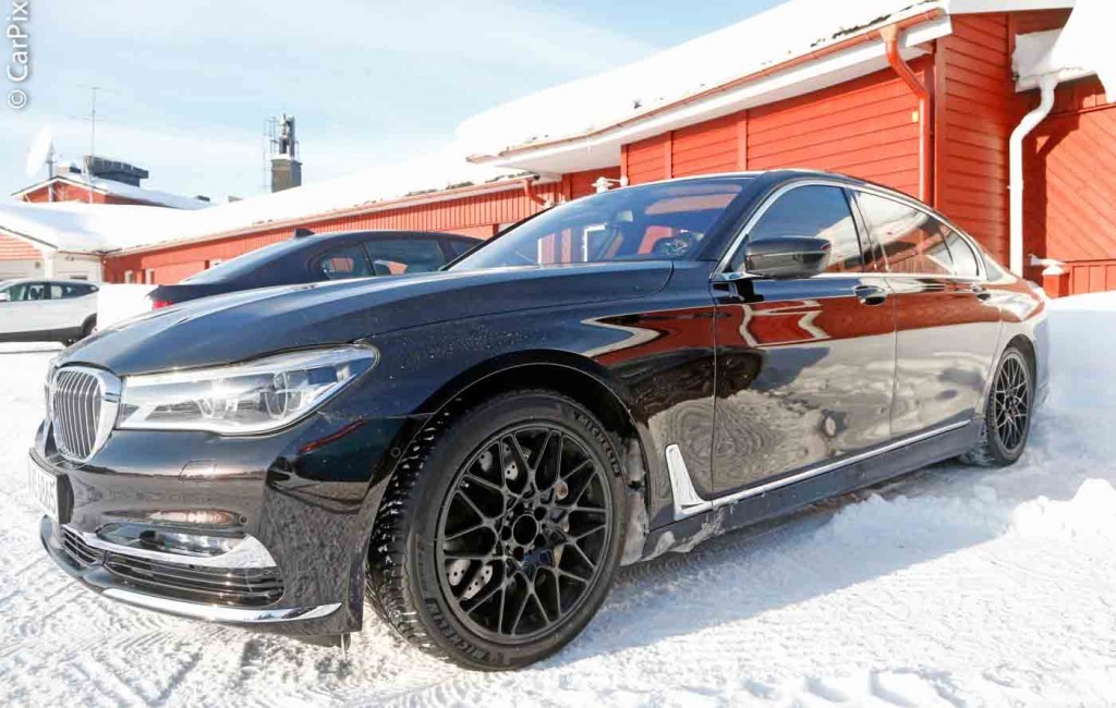 BMW M7 PODE ESTAR CHEGANDO, foto 3