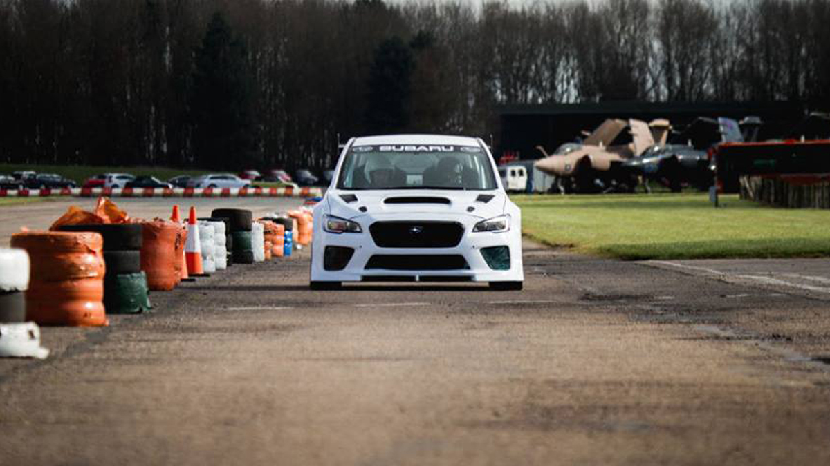 UM SUBARU WRX STI PARA BATER O RECORDE DA ILHA DE MAN, foto 4