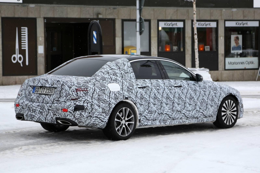 MERCEDES-BENZ E CLASS LWB SERÁ REVELADO EM PEQUIM, foto 2