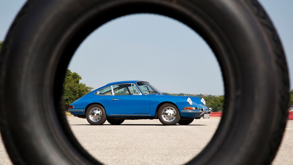 PORSCHE APRESENTA NOVOS PNEUS PARA SEUS MODELOS CLÁSSICOS, foto 3
