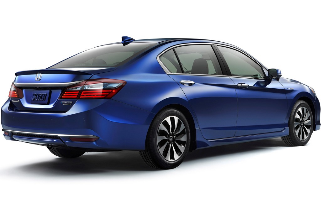 NOVO HONDA ACCORD HYBRID: AGORA COM 212 CV, foto 2