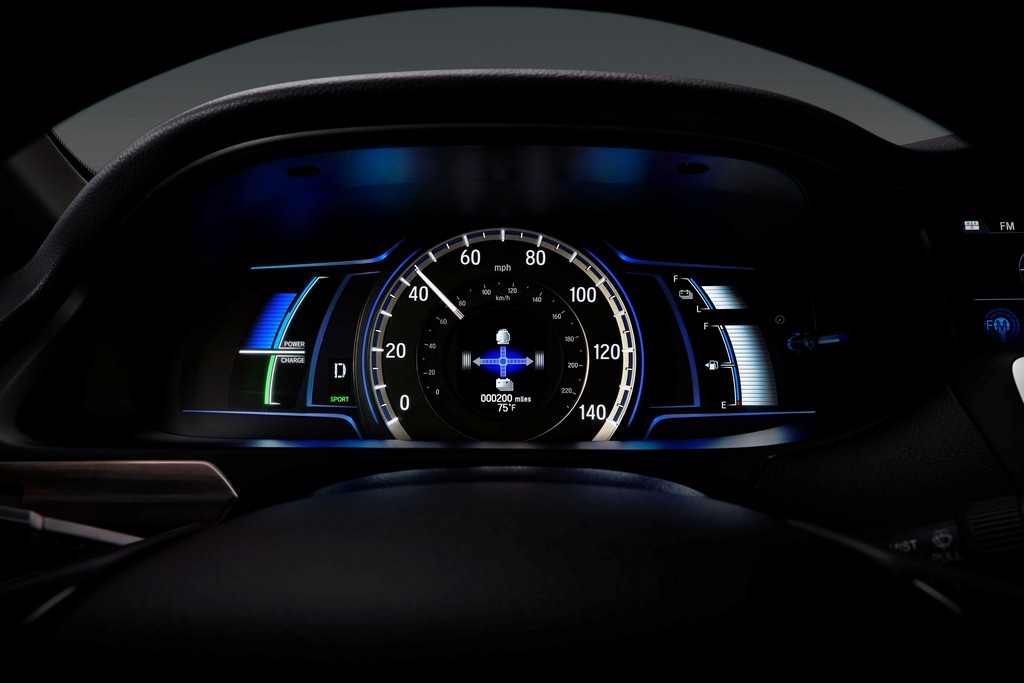 NOVO HONDA ACCORD HYBRID: AGORA COM 212 CV, foto 8