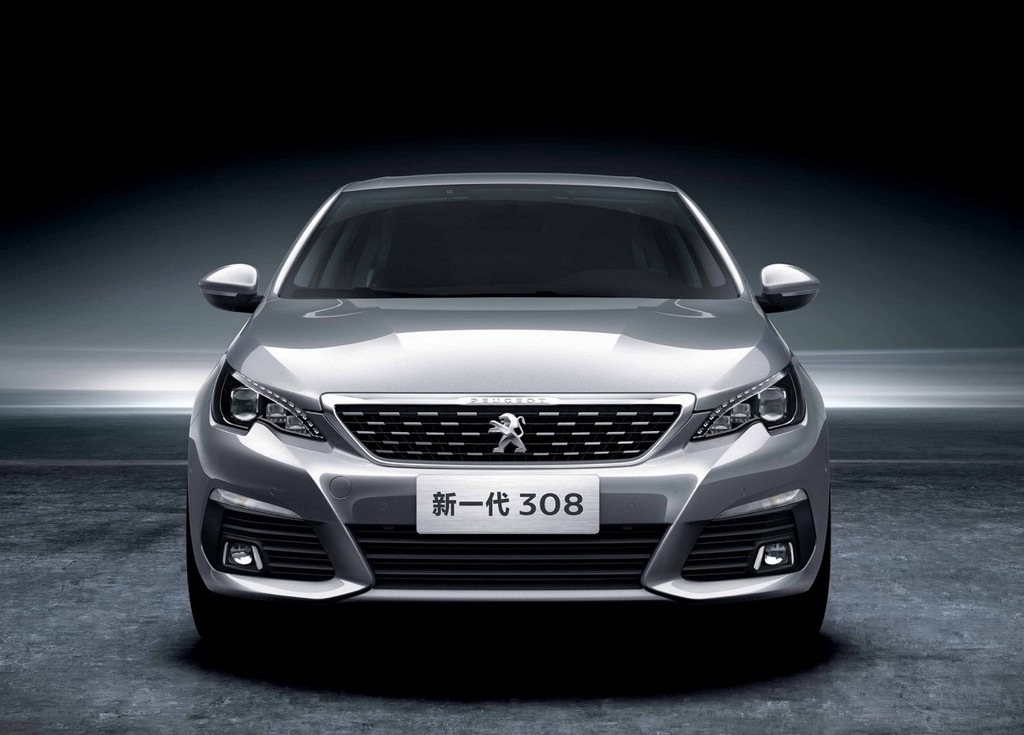 NOVA GERAÇÃO DO PEUGEOT 308 SEDAN APRESENTADA EM PEQUIM, foto 4