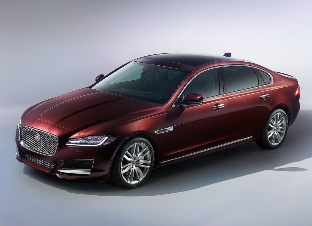 JAGUAR XF L REVELADO EM PEQUIM E SERÁ EXCLUSIVO PARA A CHINA, foto 2