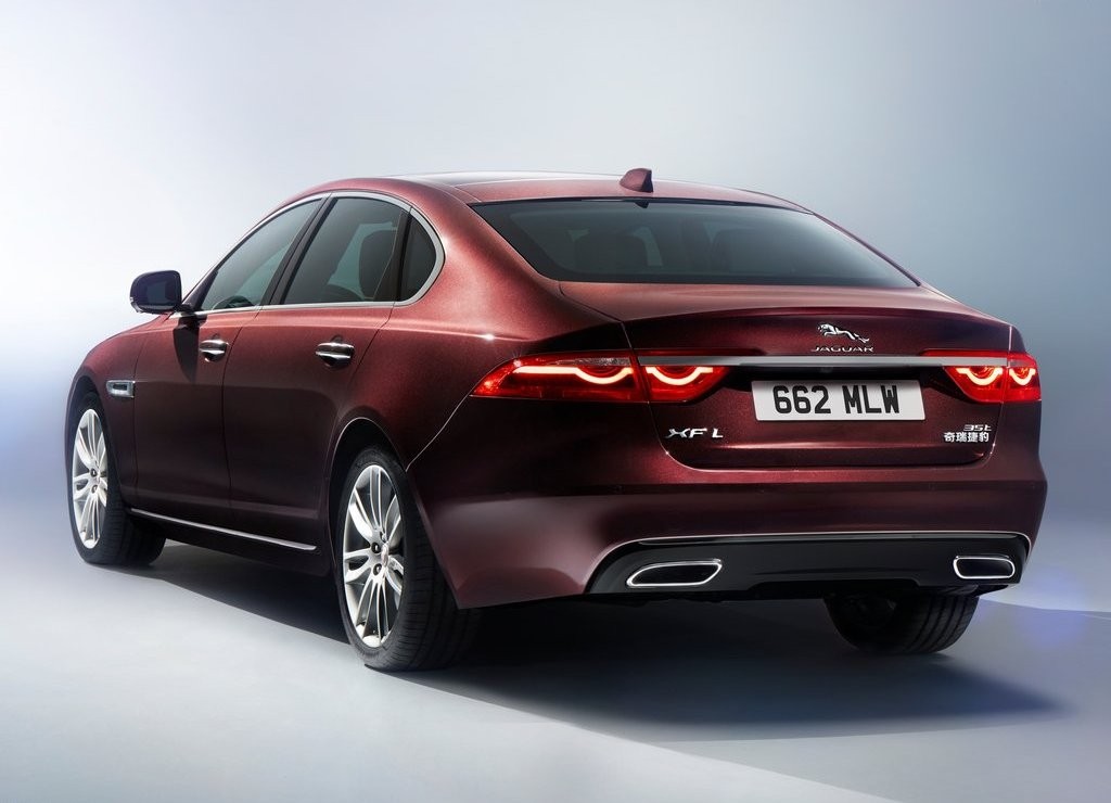 JAGUAR XF L REVELADO EM PEQUIM E SERÁ EXCLUSIVO PARA A CHINA, foto 5