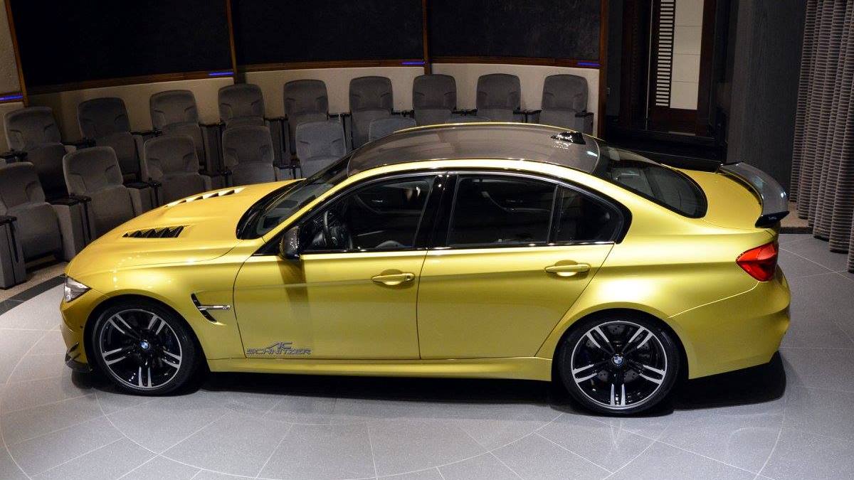 BMW M3 SEDAN COM ACESSÓRIOS M PERFORMANCE, AC SCHNITZER E MANHART MOSTRADO EM ABU DHABI, foto 4