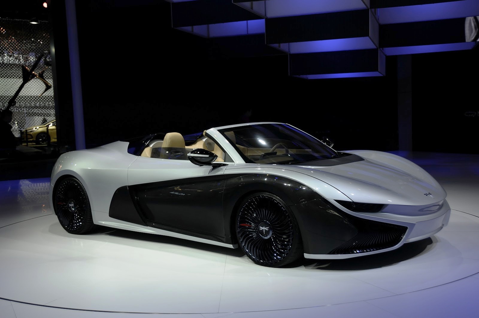 QIANTU K50, O SUPERESPORTIVO AGORA NA VERSÃO ROADSTER, foto 1