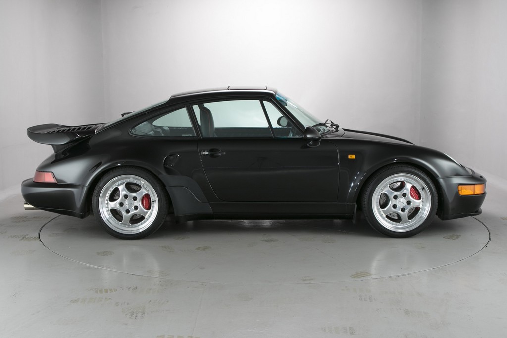 UM RARO PORSCHE 964 TURBO SLANTNOSE ESTÁ À VENDA NO REINO UNIDO, foto 3
